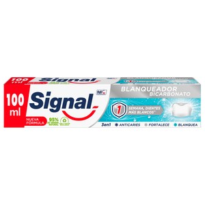 SIGNAL Pasta de dientes con flúor y minerales y acción blanqueante 100 ml.