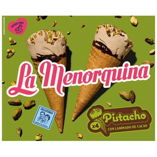 LA MENORQUINA Conos de helado de pistacho con trozos de pistacho y laminas de chocolate 4 x 120 ml.