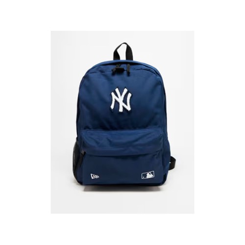 Mochila New Era en color azul oscuro. KOOL SPORT MATERIAL SLU.