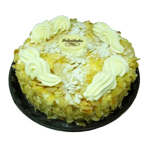 Tarta de nata con almendras, 1100g.
