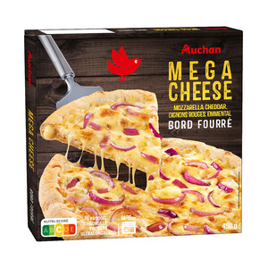 Imagen de PRODUCTO ALCAMPO Pizza de mozarella, cheddar, cebolla roja y emmental con borde relleno de queso 450 g.
