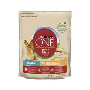 PURINA ONE Comida para perros especial dental de raza pequeña a base de pollo PURINA ONE MINI 800 g.