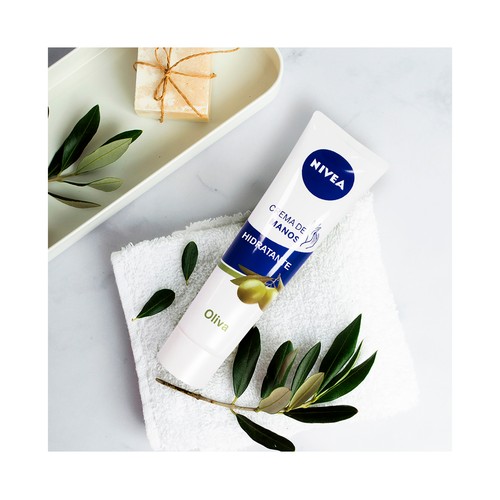 NIVEA Crema de manos hidratante con aceite de oliva NIVEA 100 ml.