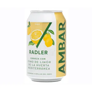 AMBAR Radler Cerveza y limón lata de 33 centilitros.