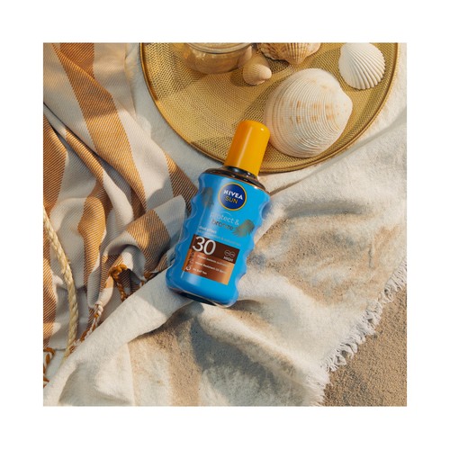 NIVEA Sun protege & broncea Aceite solar con acción protectora y activadora del bronceado, con factor de protección 30 (alto) 200 ml.