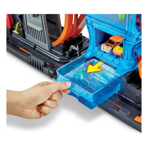 Circuito de coches Lavadero con 1 vehículo Color Reveal incluido, HOT WHEELS