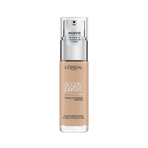 L"ORÉAL PARIS Accord perfect Tono 2N  Base de maquillaje líquido con textura fundente, hidratante con acabado unificado.