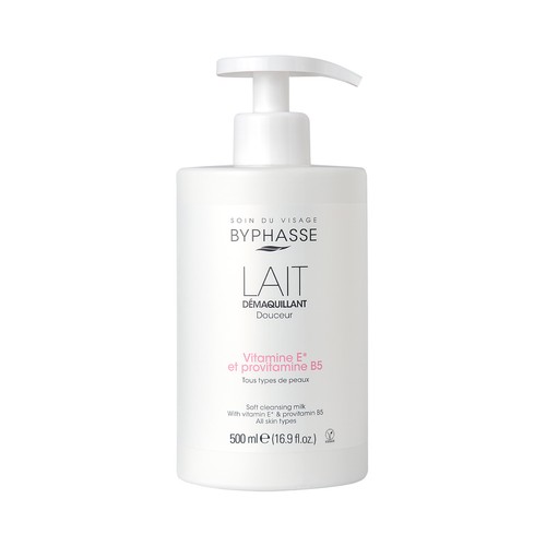 BYPHASSE Leche desmaquillante suave, con vitamina E y Pro-vitamina B5, para todo tipo de pieles BYPHASSE 500 ml.