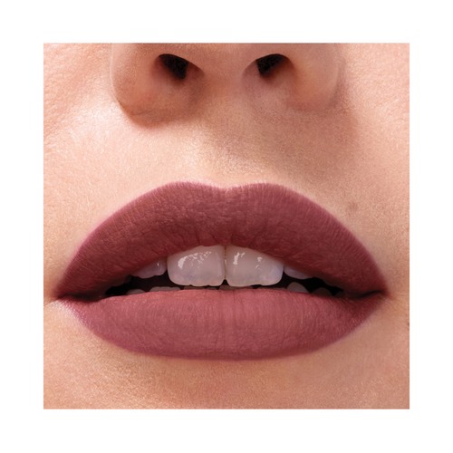 MAYBELLINE Super stay matte ink  tono 140 Soloist Pintalabios líquido con acabado mate, y de larga duración.