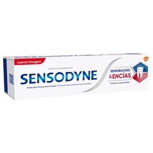 SENSODYNE Pasta de dientes para personas con encías y dientes sensibles SENSODYNE Sensibilidad y encías 75 ml.