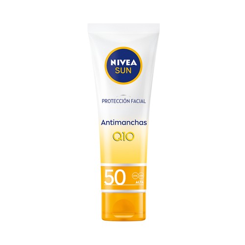 NIVEA Sun Q10 Protector solar facial con acción antiedad y antimanchas con factor solar 50 (muy alta) 50 ml.