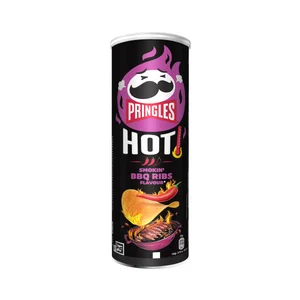 PRINGLES Flame Patatas con forma de teja y sabor a barbacoa picante 160 g.