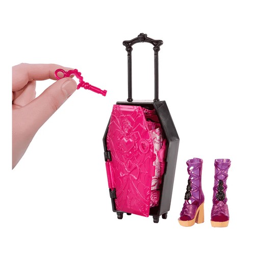 Skulltimate secrets draculaura. MONSTER HIGH