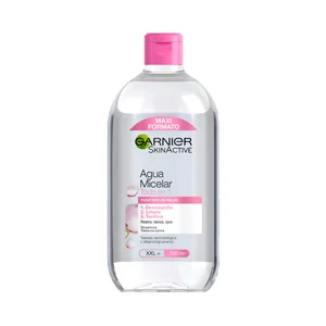 GARNIER Agua micelar todo en uno para todo tipo de pieles GARNIER Skin active 700 ml.