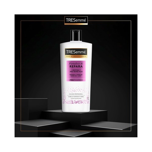 TRESEMMÉ Fotalece & repara Acondicionador con biotina y Pro-bond plex para cabellos dañados o déblies 685 ml.