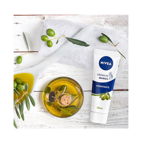 NIVEA Crema de manos hidratante con aceite de oliva NIVEA 100 ml.