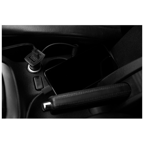 Cargador para el coche 35.5W 2x USB-A y UBC-C, QILIVE.