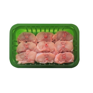 Imagen de Bandeja de lomos de conejo cortado en trozos.