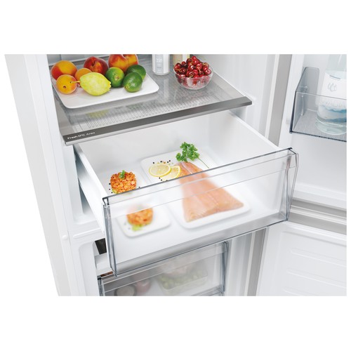 Frigorífico combi 182,5cm CANDY CNCQ2T518EW, NO FROST, clasificación energética: E, H: 182,5cm, A: 54,5cm, F: 60,2cm, capacidad total: 279L.