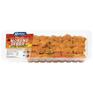 Imagen de Bandeja con pinchos de carne de cerdo adobada al estilo andaluz ROLER 4 uds.