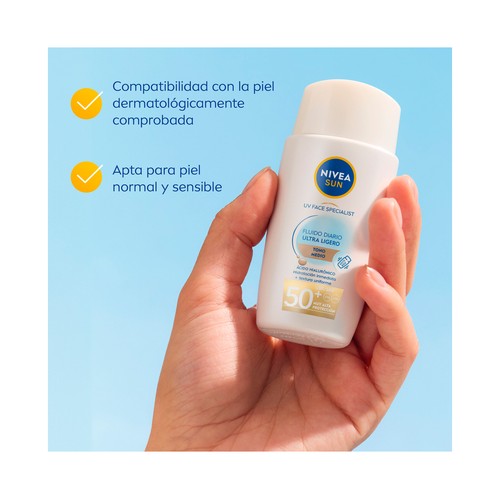NIVEA Sun Fluido protector facial diario, tono mediano con FPS 50+ (muy alto) 40 ml.