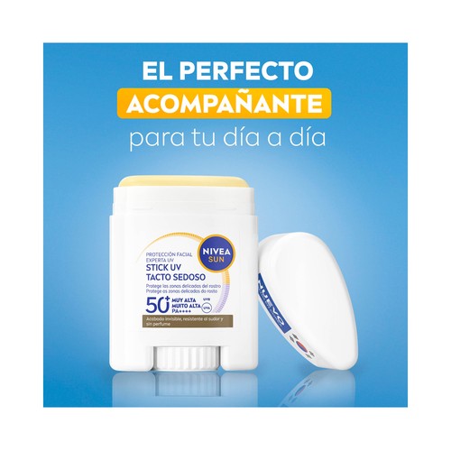 NIVEA Sun Protector solar facial en stick, acabado invisible, con FPS 50+ (muy alto) 15 g.