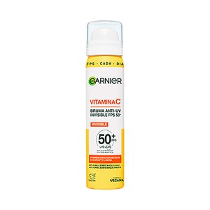 GARNIER Vitamina C Bruma facial acabado invisible con FPS 50+ (muy alto) 75 ml.