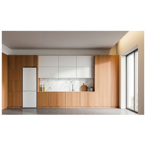 Frigorífico combi 186 cm, NEW POL NWCN185W blanco, NO FROST, clasificación energética: E, capacidad total: 293L.