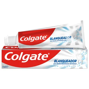 COLGATE Pasta de dientes blanqueadora, sabor menta fresca 75 ml.