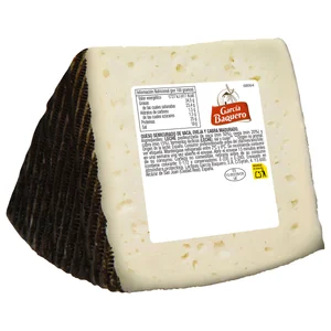 GARCIA BAQUERO Queso semicurado, cuña.