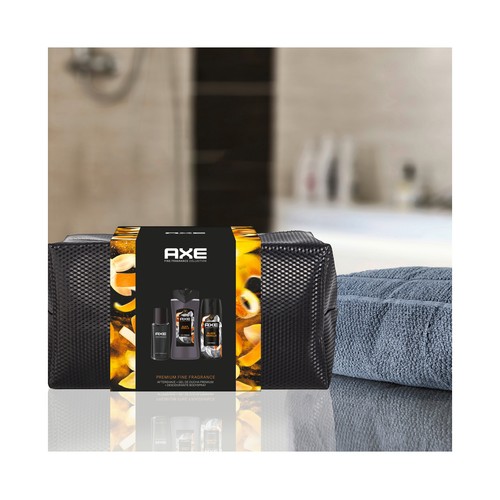 AXE Black vainilla Neceser con productos para la higiene masculina.