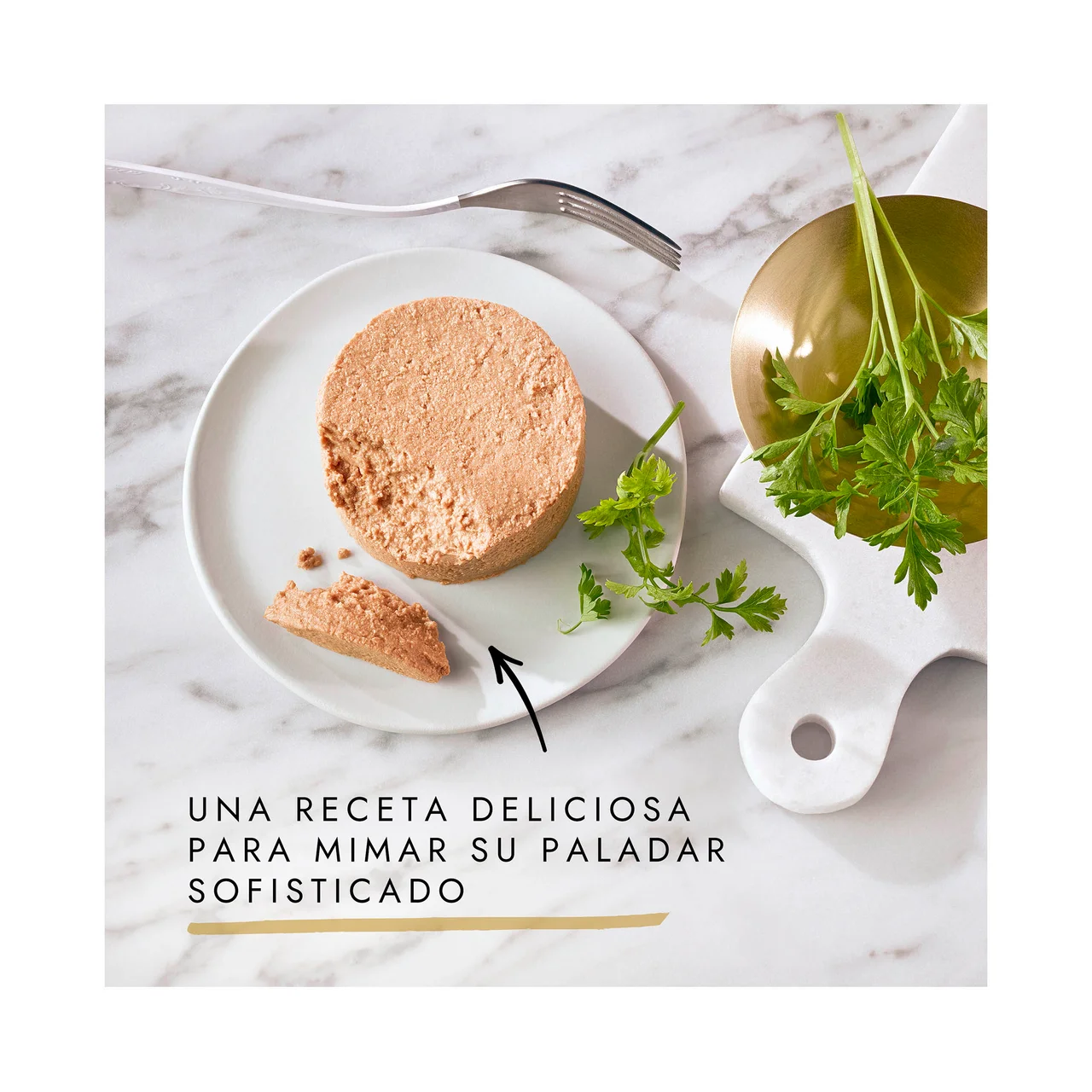 PURINA GOURMET Gold Comida para gatos húmeda, Mousse de Buey GOURMET tarrina 85 g.