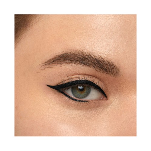 MAYBELLINE Lasting drama tono Black out drama Eyeliner automático de larga duración (hasta 36 horas).