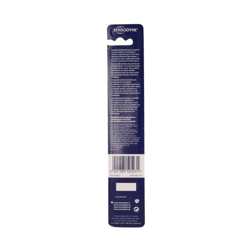 SENSODYNE Cepillo de dientes con cabezal pequeño y filamentos suaves, para personas con sensibilidad dental SENSODYNE Acción completa.