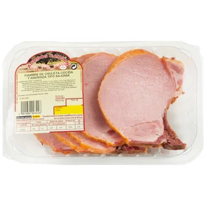 Bandeja con chuletas de fiambre de cerdo cocidas y ahumadas tipo Sajonia CAYSAN