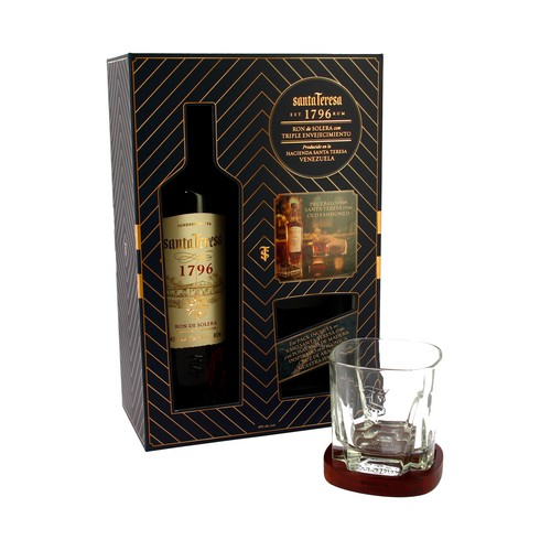 SANTA TERESA 1796 Ron de solera con triple envejecimiento, elaborado en Venezuela botella de 70 cl.