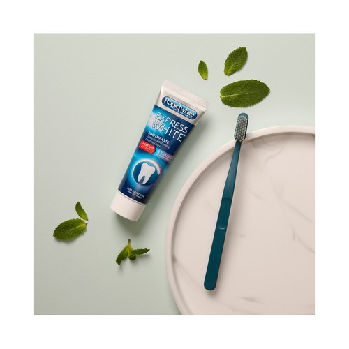 RAPID WHITE Express white Pasta de dientes de uso diario, con tecnología blanqueadora de efecto inmediato 75 ml.
