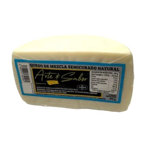 ARTE&SABOR Queso mezcla semicurado natural (vaca y cabra) 375 g.