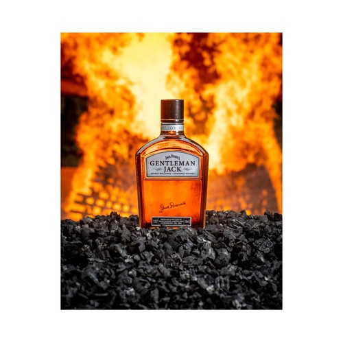 JACK DANIEL"S Gentleman Tennessee Whiskey tipo bourbon 1 l.
