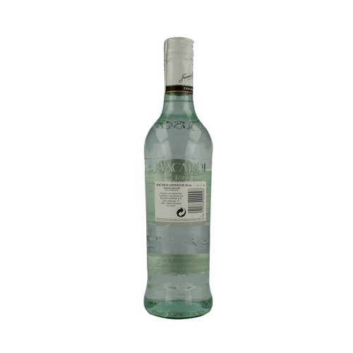 BACARDI Carta blanca Ron blanco de calidad superior botella 70 cl.