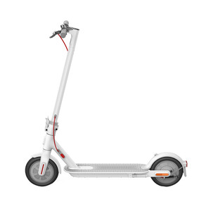 Patinete eléctrico XIAOMI Scooter 3 Lite, 250W, 25 km/h, ruedas 8,5, autonomía hasta 20 km, carga max 100 kg.