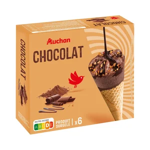 AUCHAN Conos de helado de chocolate con salsa de chocolate 6 x 120 ml. Producto Alcampo
